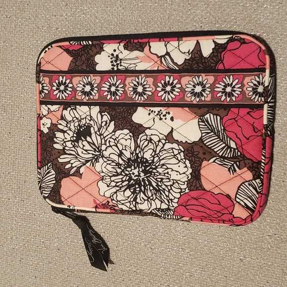 VERA BRADLEY E-reader/tablet case/sleeve pink mixed floral print - Picture 5 of 7